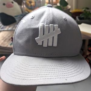 GRAY and White Undefeated x NewEra 59Fifty Fitted Hat